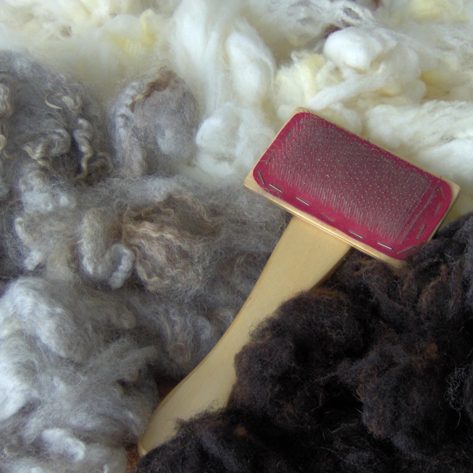 yarn tools on quilt - handspun yarn class at green door folk school